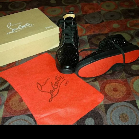 Black Louboutin - Picture 2 of 2
